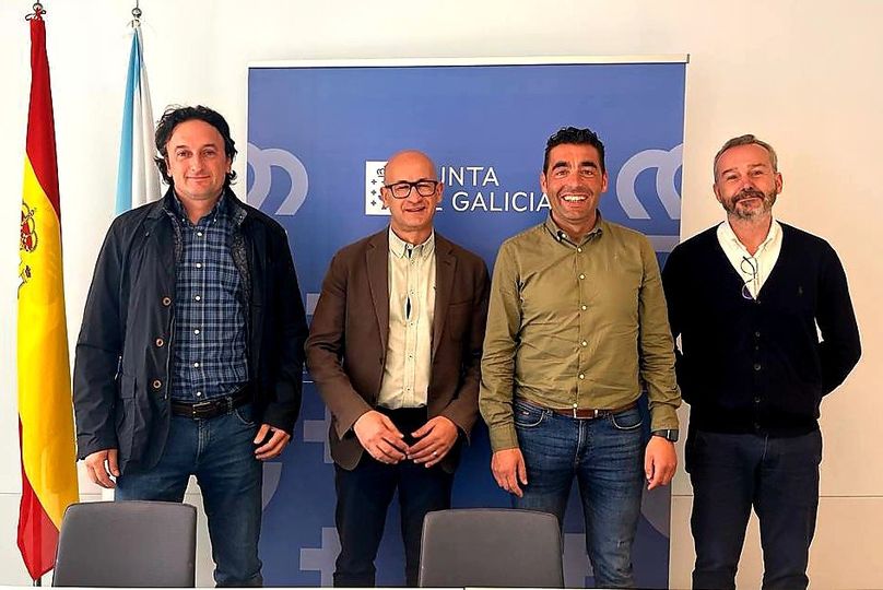Reunión con el Delegado de Pontevedra por Villas en Flor
